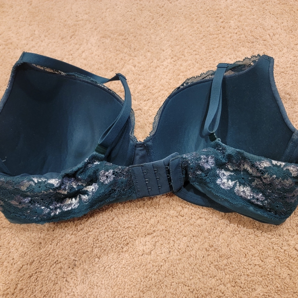 Victoria's Secret Elegant Underwire Padded Lace Teal & Silver Bra - Picture 5 of 8
